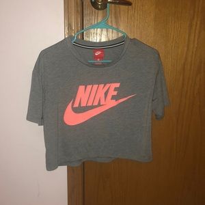 nike crop top
